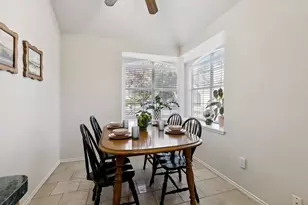 906 Park Row Cir, McKinney, TX 75072 - Photo 11