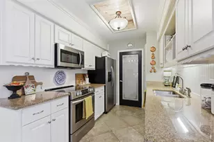 503 Shady Grove Dr, Granbury, TX 76049 - Photo 9