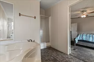 5680 County Rd 1217, Cleburne, TX 76033 - Photo 15