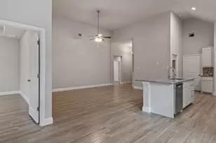 11229 Treehouse Trl, Justin, TX 76247 - Photo 9