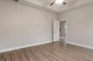 11229 Treehouse Trl, Justin, TX 76247 - Photo 19