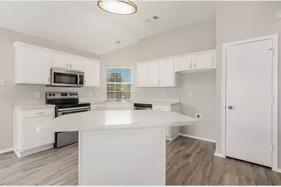 3602 Creekstone Court, McKinney, TX 75071 - Photo 9