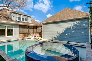 303 S Dooley St, Grapevine, TX 76051 - Photo 31