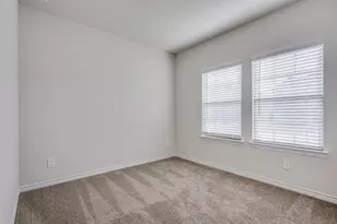 10213 Torch Light Ln, Aubrey, TX 76227 - Photo 9