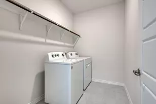 10213 Torch Light Ln, Aubrey, TX 76227 - Photo 17