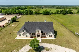 1630 County Rd 262, Stephenville, TX 76401 - Photo 5