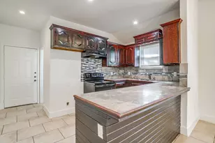 2316 Roosevelt Ave, Fort Worth, TX 76164 - Photo 7