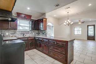 2316 Roosevelt Ave, Fort Worth, TX 76164 - Photo 9