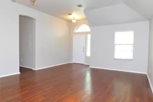 1664 Big Bend Dr, Lewisville, TX 75077 - Photo 3