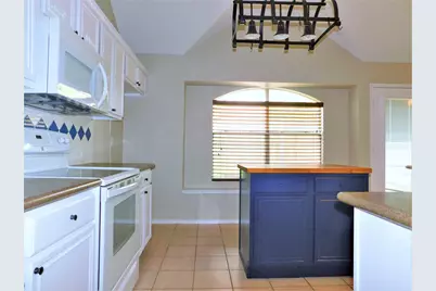 1664 Big Bend Drive, Lewisville, TX 75077 - Photo 9