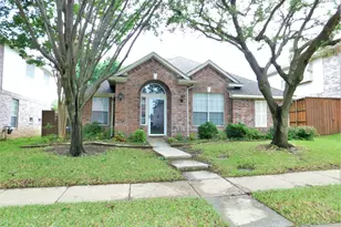 1664 Big Bend Dr, Lewisville, TX 75077 - Photo 1