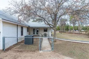 1024 S 4th St, Clyde, TX 79510 - Photo 31