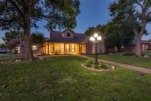 2209 Vicksburg Dr, Sachse, TX 75048 - Photo 9