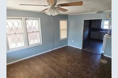 630 E B Avenue, Kingsville, TX 78363 - Photo 7