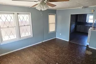 630 E B Ave, Kingsville, TX 78363 - Photo 7