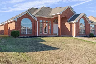 2305 Austin Dr, Mesquite, TX 75181 - Photo 3