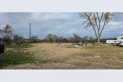 2978 Us-380, Decatur, TX 76234 - Photo 11