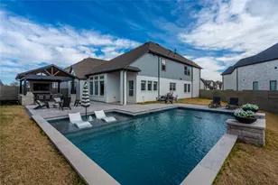 2001 Tremont Dr, Argyle, TX 76226 - Photo 35