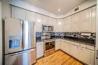 3333 Darcy Street #2209, Fort Worth, TX 76107 - Photo 5