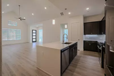 1429 Rose Willow Way, Arlington, TX 76005 - Photo 3