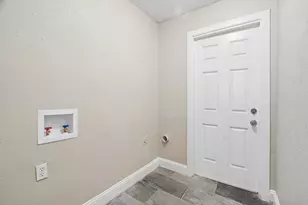 2579 Mossglen Dr, Dallas, TX 75227 - Photo 19