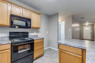 2001 Lake Trail Dr, Heartland, TX 75126 - Photo 11