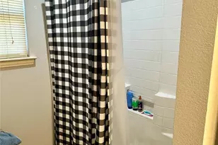 805 Clay St, Glen Rose, TX 76043 - Photo 13