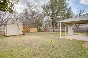 909 Jayellen Ct, Burleson, TX 76028 - Photo 27