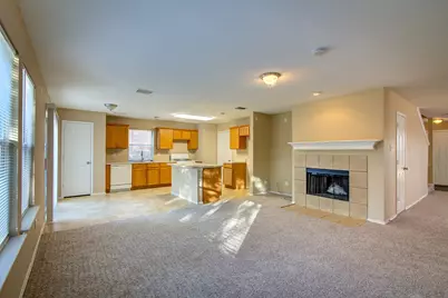 7302 Cresswell Drive, Arlington, TX 76001 - Photo 11