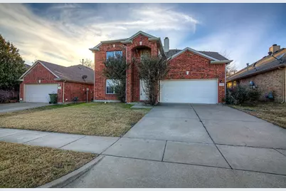 7302 Cresswell Drive, Arlington, TX 76001 - Photo 3