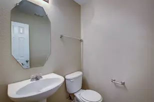 7302 Cresswell Dr, Arlington, TX 76001 - Photo 17