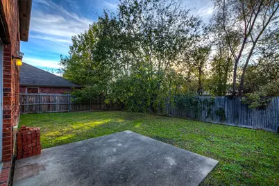 7302 Cresswell Drive, Arlington, TX 76001 - Photo 37