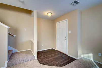 7302 Cresswell Drive, Arlington, TX 76001 - Photo 5