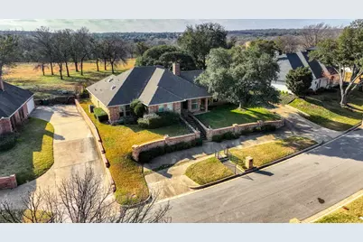 11705 Wind Creek Court, Fort Worth, TX 76008 - Photo 39