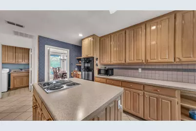 11705 Wind Creek Court, Fort Worth, TX 76008 - Photo 19