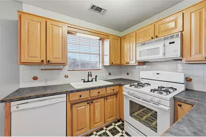 2210 Meadows Lane, Sherman, TX 75092 - Photo 33