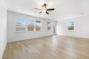 15029 Hierba Mora Dr, Fort Worth, TX 76052 - Photo 27