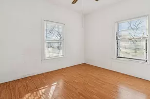 319 McKinney St, Mesquite, TX 75149 - Photo 11