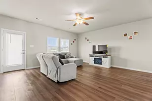 2275 Clf Spgs Dr, Forney, TX 75126 - Photo 13