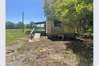 689 James, Kemp, TX 75143 - Photo 3