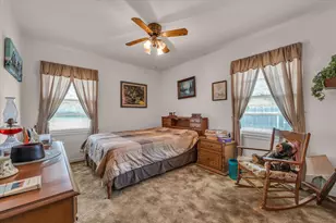 401 Ave I, Lacy Lakeview, TX 76705 - Photo 7