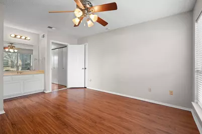 3018 Hilltop Drive, Euless, TX 76039 - Photo 15