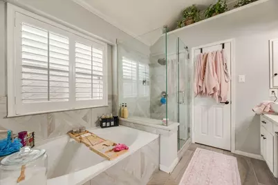 1104 Courtney Lane, Lewisville, TX 75077 - Photo 13