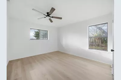 514 Dallas Street, Italy, TX 76651 - Photo 21