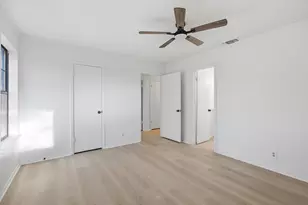 514 Dallas St, Italy, TX 76651 - Photo 17