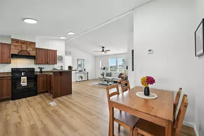 197 Pond View Drive, Decatur, TX 76234 - Photo 9