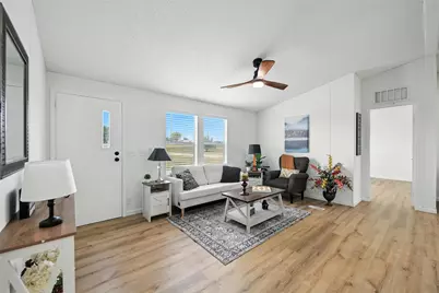 197 Pond View Drive, Decatur, TX 76234 - Photo 5