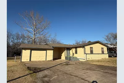 234 Texas Street, Wills Point, TX 75169 - Photo 1