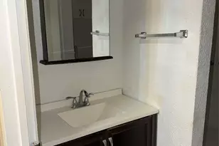 234 Texas St, Wills Point, TX 75169 - Photo 9