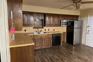 234 Texas St, Wills Point, TX 75169 - Photo 7